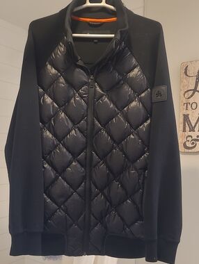Moose Knuckles Black Quilted Front Puffer Jacket with Knit Raglan Sleeves
